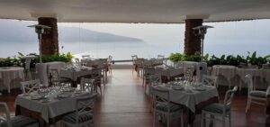 Restaurante Mirador de la Peña en EL Hierro