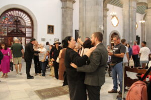 Ofrenda a la virgen